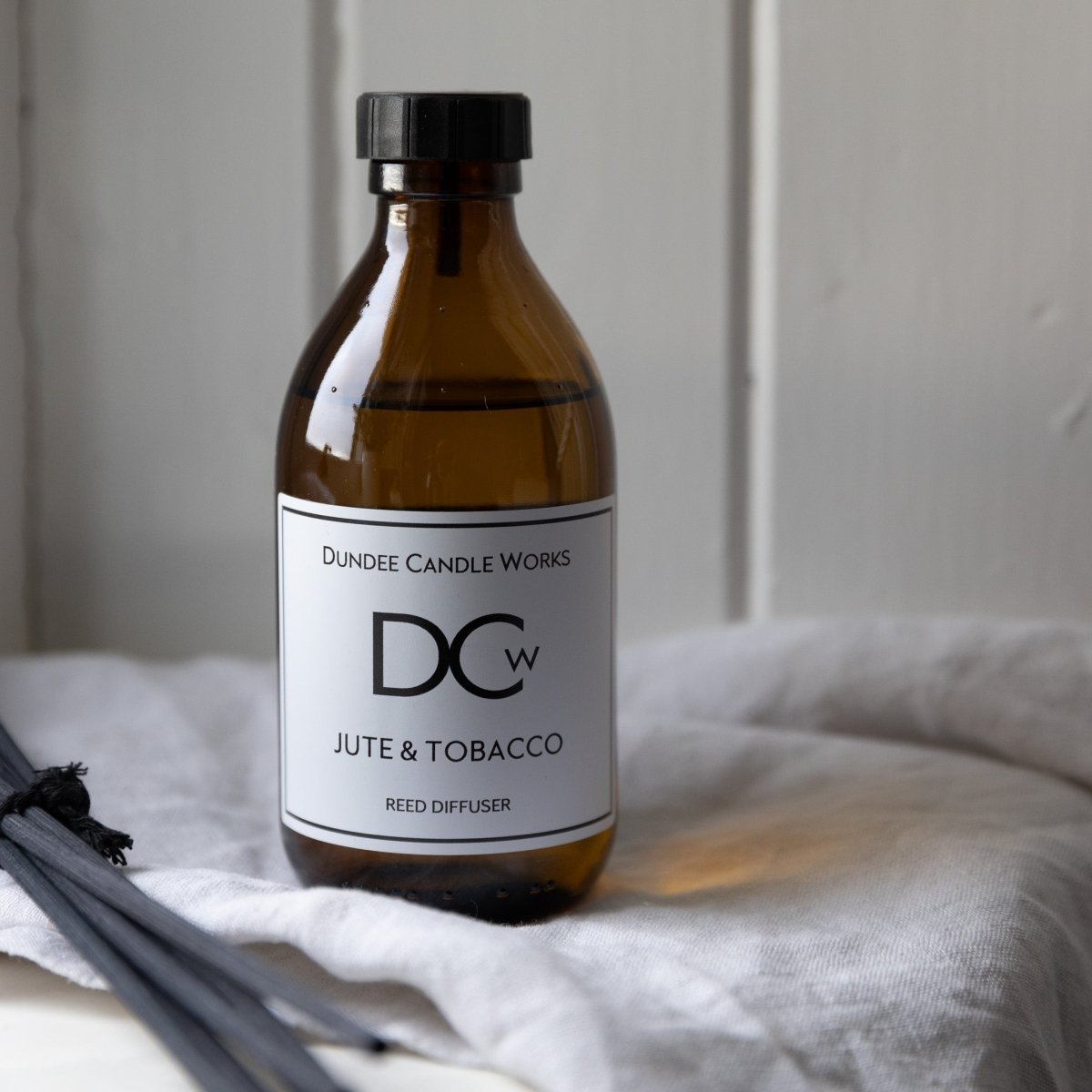 Jute & Tobacco Reed Diffuser - Dundee Candle Works